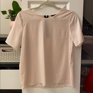 Forever 21 cream short sleeve tee